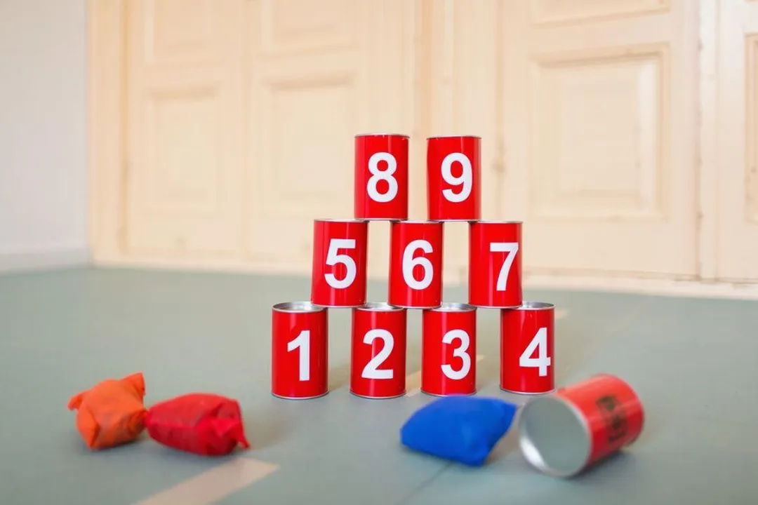 BS Toys Blikgooien Werpspel GA093 - 10 Blikken - Rood - afbeelding 6 van 6