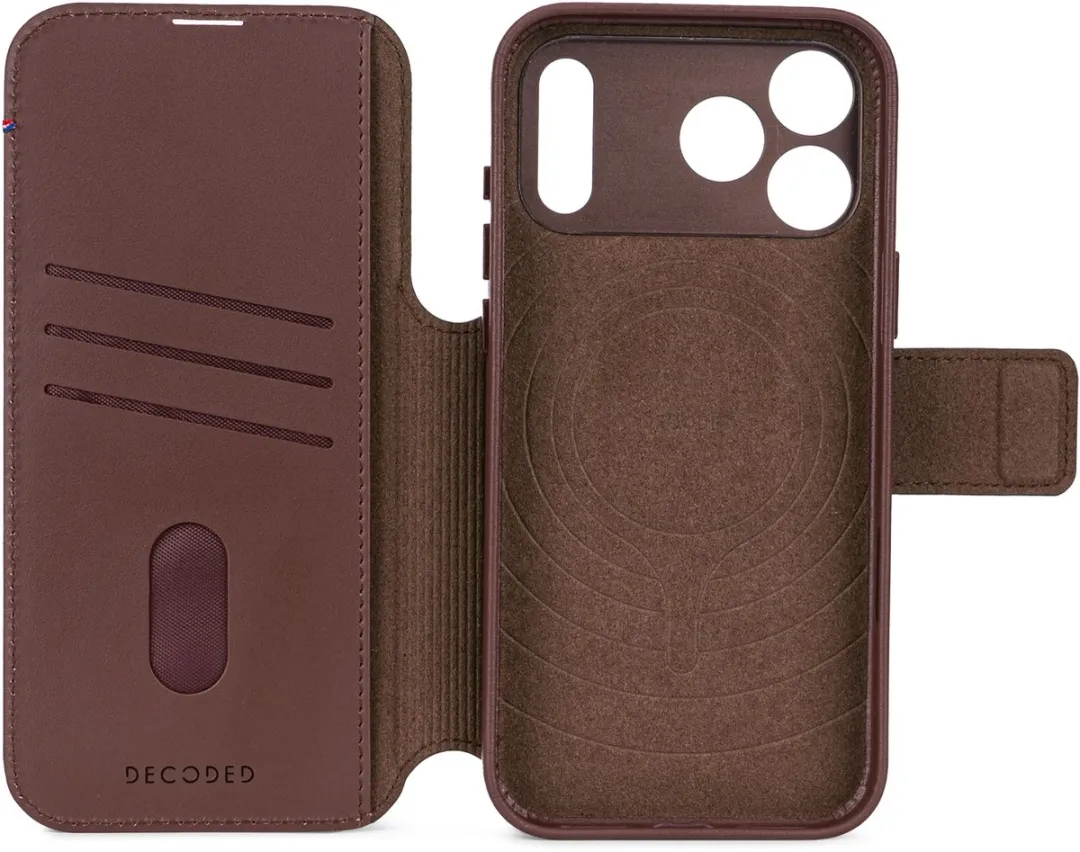 Decoded 2-in-1 Wallet Hoesje iPhone 17 Pro - ECCO Leer - Bruin - 3 Pasjes