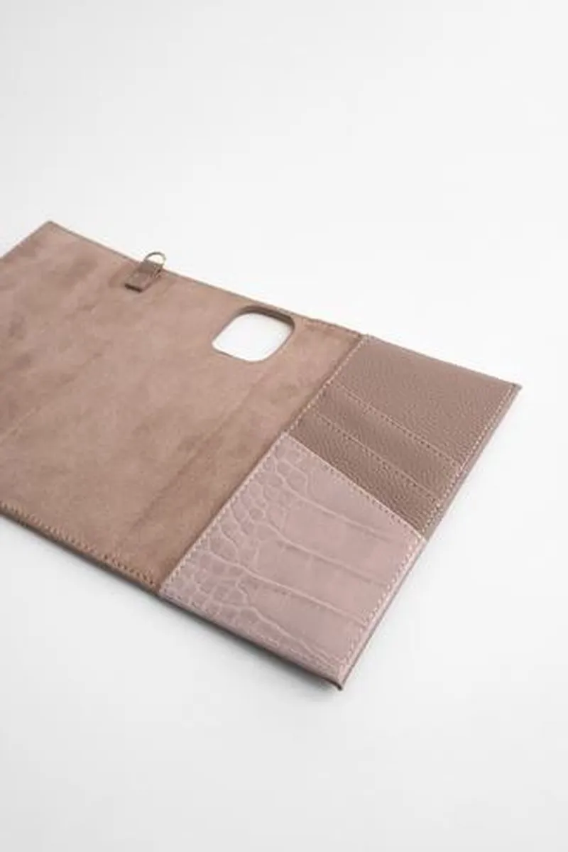 iDeal of Sweden Signature Clutch iPhone 12/12 Pro Misty Rose - 3 Pasjes - afbeelding 2 van 5