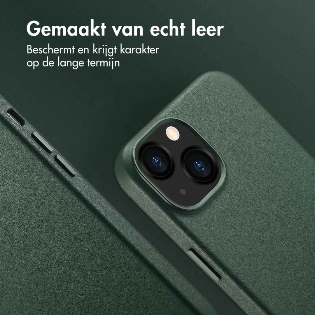 Accezz Hoesje iPhone 13 MagSafe - Cedar Green - 2 Pasjes