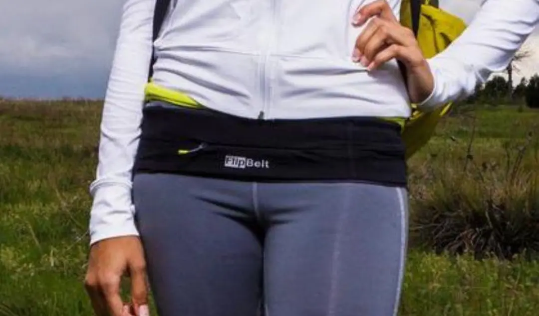 FlipBelt Zipper Runningbelt - Donkergrijs - L - afbeelding 5 van 6