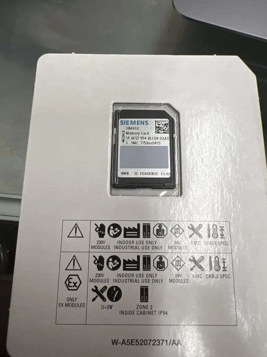 Siemens SIMATIC 6ES7954-8LC04-0AA0 Geheugenkaart - afbeelding 2 van 3