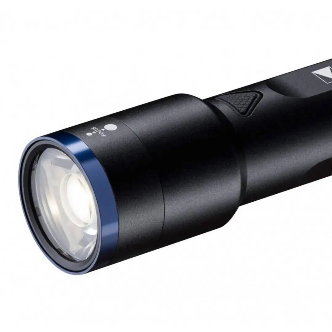 Varta Night Cutter F30R LED Zaklamp en Powerbank - 700 lm - afbeelding 6 van 6