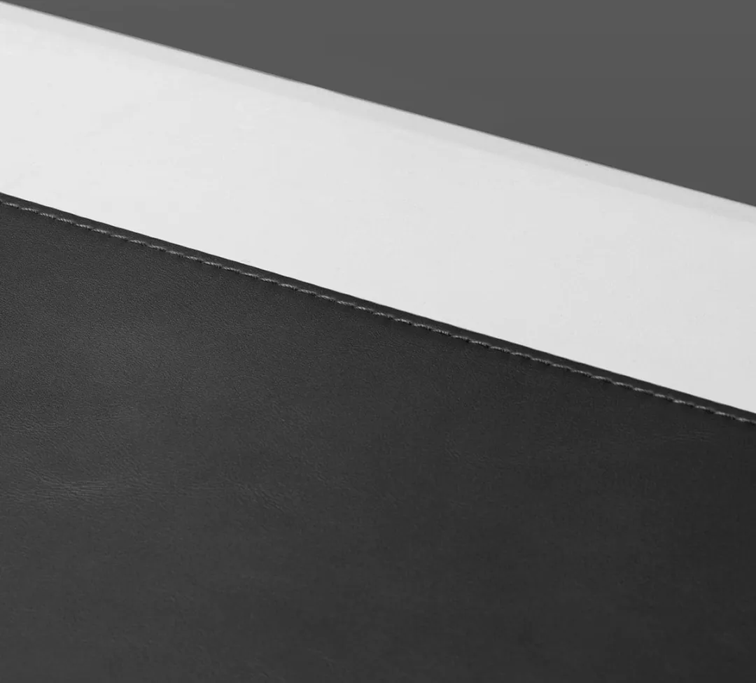 Spigen LD301 Mouse Pad - Waterproof Vegan Leather - Zwart - afbeelding 6 van 6