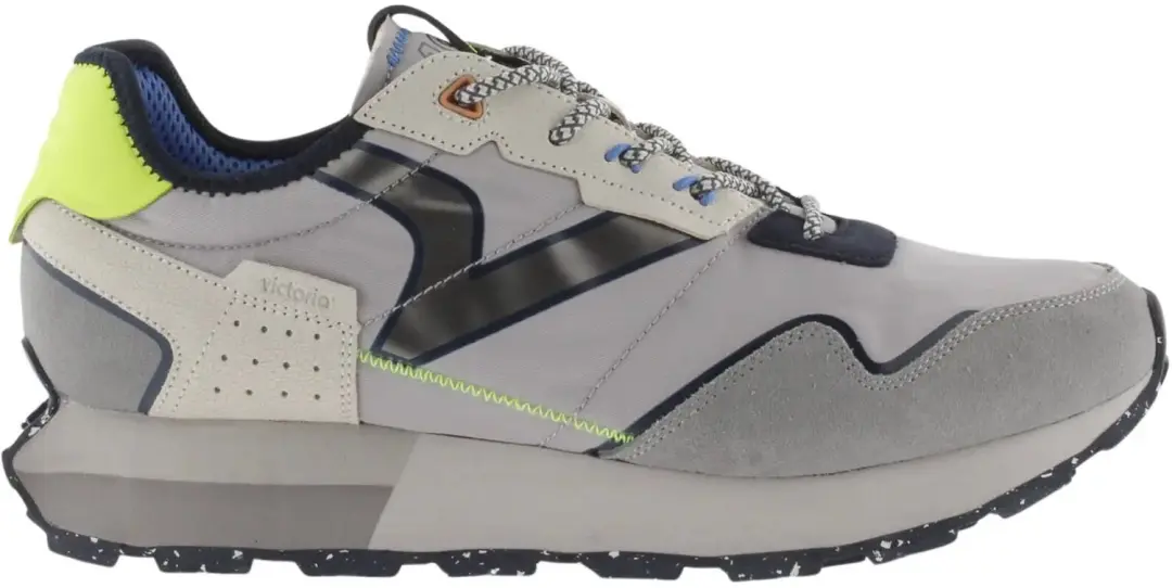 Trainers Victoria Wing