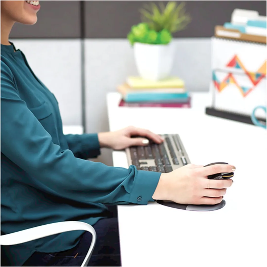 Fellowes Penguin - Ergonomische muis - Links- en rechtshandig - Draadloos - Zwart - Large