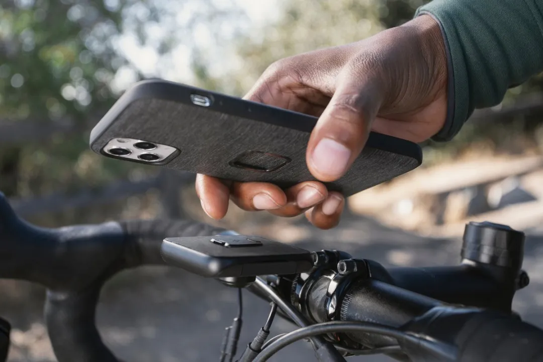 Peak Design Mobile Everyday Fabric Case iPhone 11 Pro Max M-MC-AC-CH-1 - Charcoal