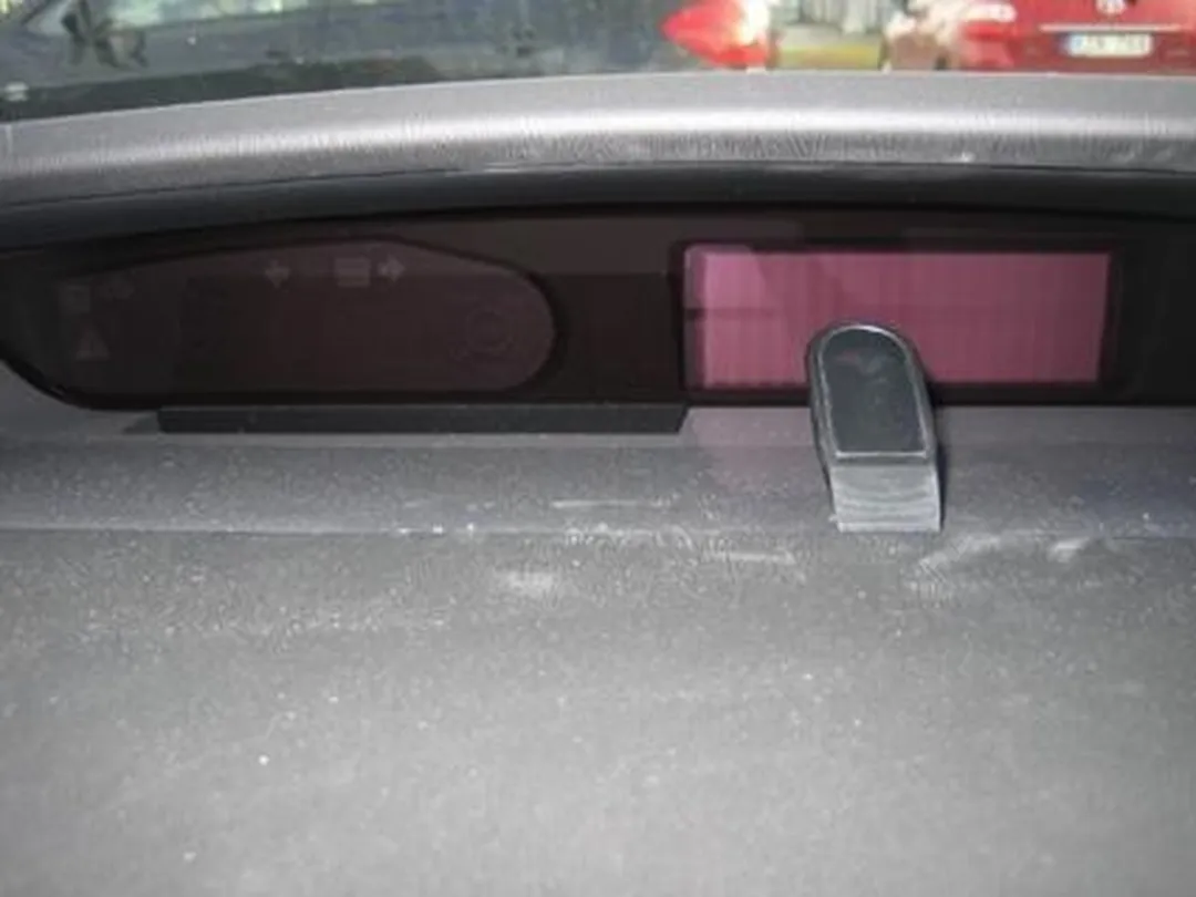 Brodit Center Montagebeugel Toyota Prius 10-11 213470 - Zwart