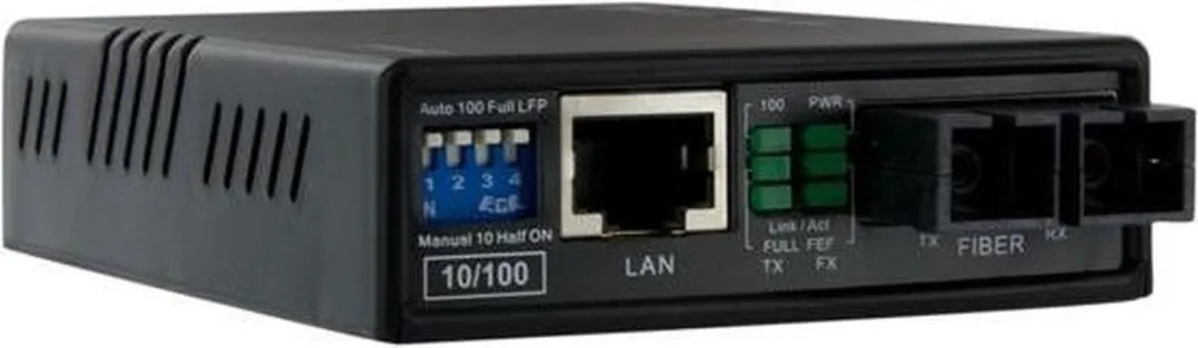 Startech MCM110SC2EU Glasvezel Ethernet Converter 10/100 - SC - 2 km - Zwart