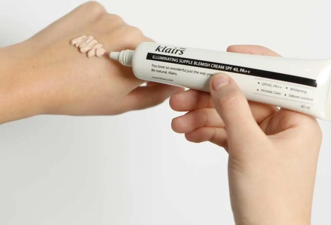 Klairs Illuminating Supple Blemish Cream SPF40 - 40ml - afbeelding 6 van 6