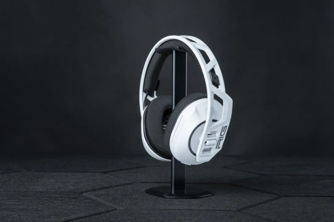 Nacon RIG 600 PRO HS Dual Wireless Headset voor PS5 - Wit