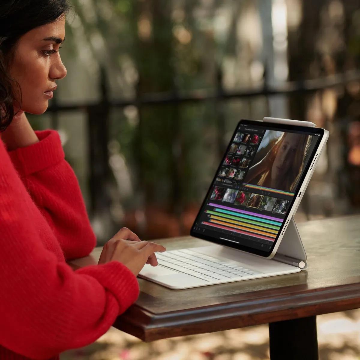 Apple iPad Pro 12.9 5e generatie MHNN3NF/A - 1TB - Zilver - afbeelding 6 van 6