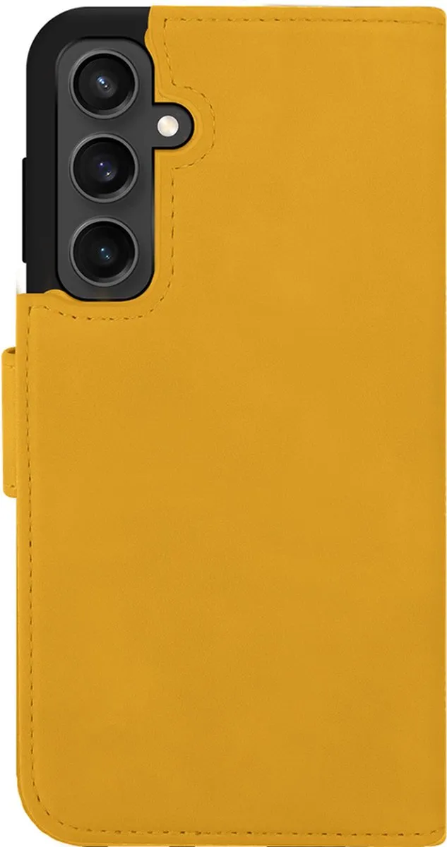 Just in Case Bookcase Hoesje Samsung Galaxy A15 - Geel - 2-in-1 Magnetisch