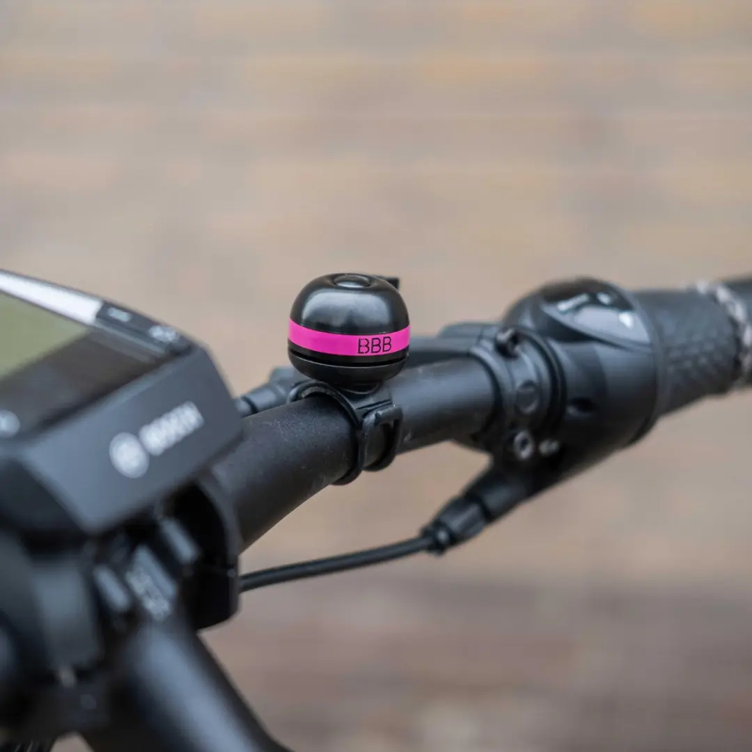 BBB BBB-14 EasyFit Deluxe Fietsbel - Messing - Magenta - afbeelding 4 van 5