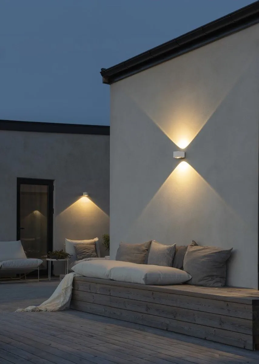 Konstsmide Buitenlamp Up-Down LED 2x6W - Wit