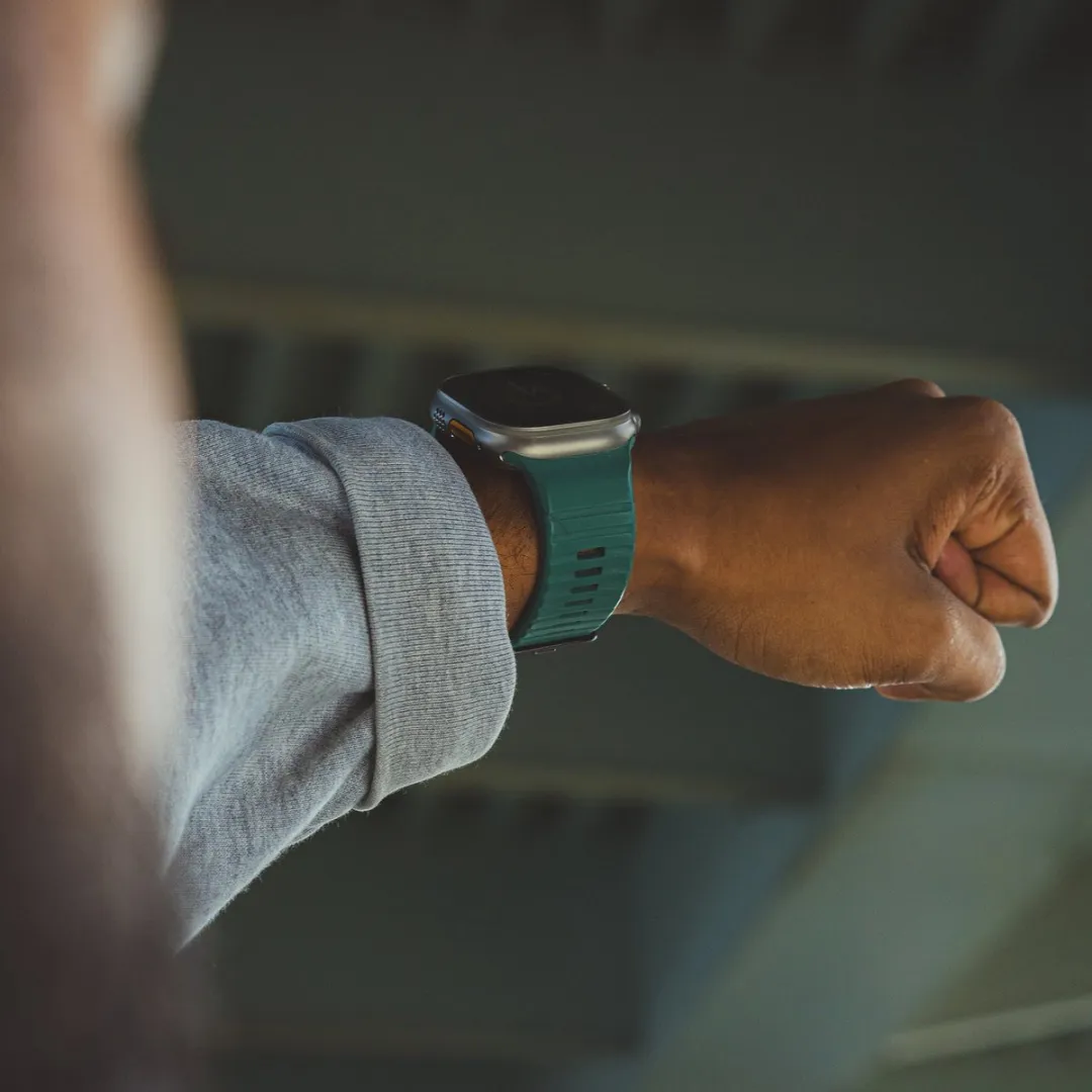 Decoded Siliconen Sportband Moss Groen - Apple Watch