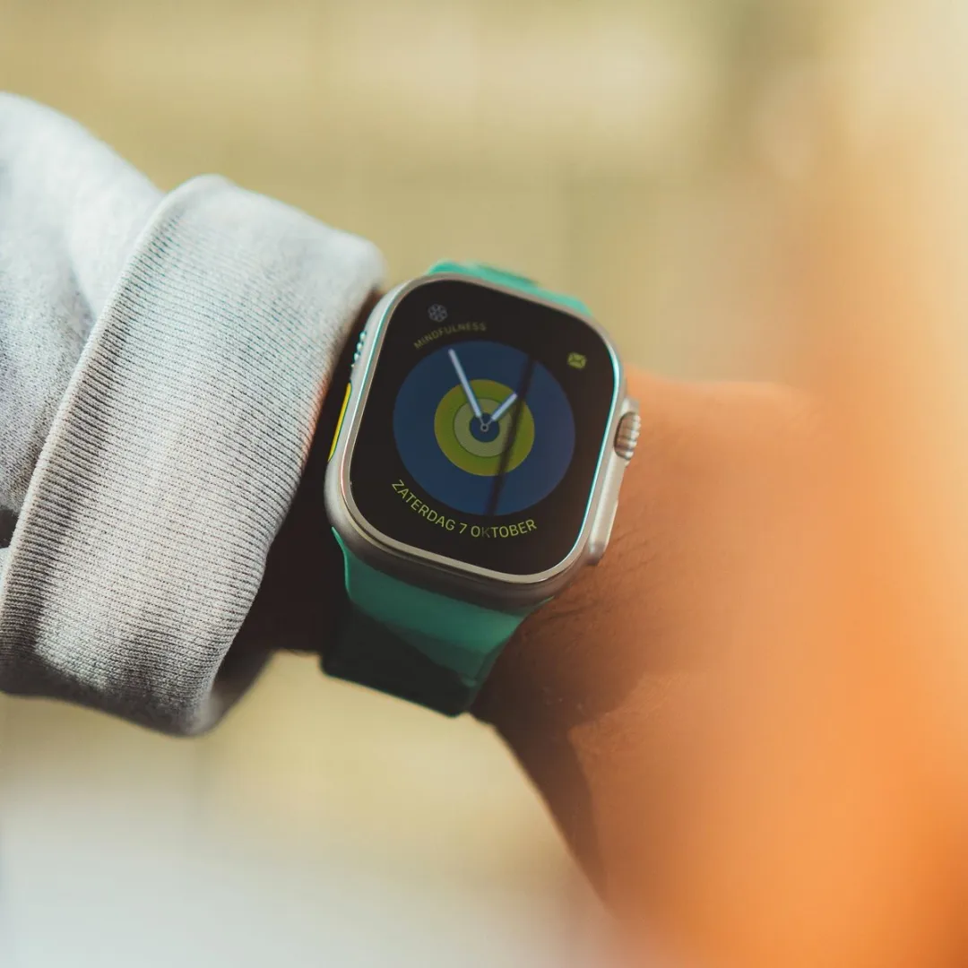 Decoded Siliconen Sportband Moss Groen - Apple Watch