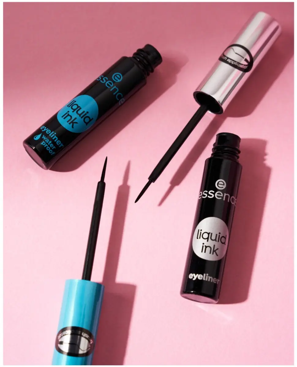 Essence Liquid Ink Eyeliner Black - 3x 3ml - afbeelding 3 van 5
