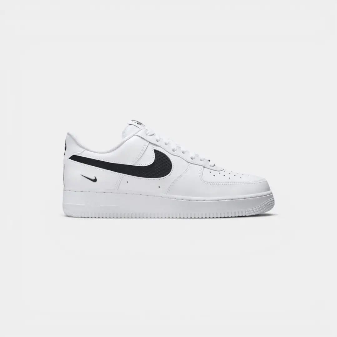 Nike Air Force 1 Low SE Nylon Swoosh White Black