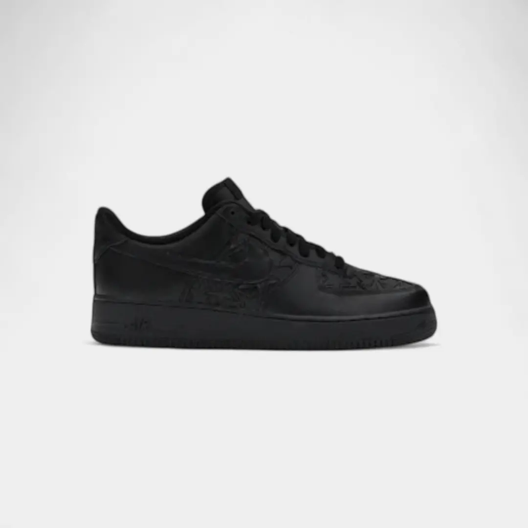 Nike Air Force 1 Low LV8 Sneakers - Triple Black Stars - afbeelding 3 van 6