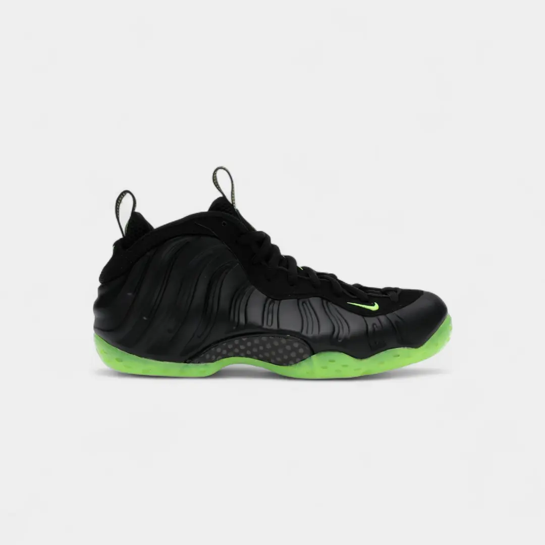 Nike Air Foamposite One Black Volt