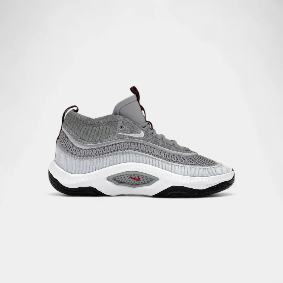 Nike Cosmic Unity 3 Silver Bullet