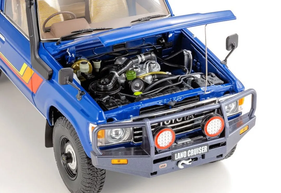 Toyota Land Cruiser 60 Kyosho 1:18 - Blauw