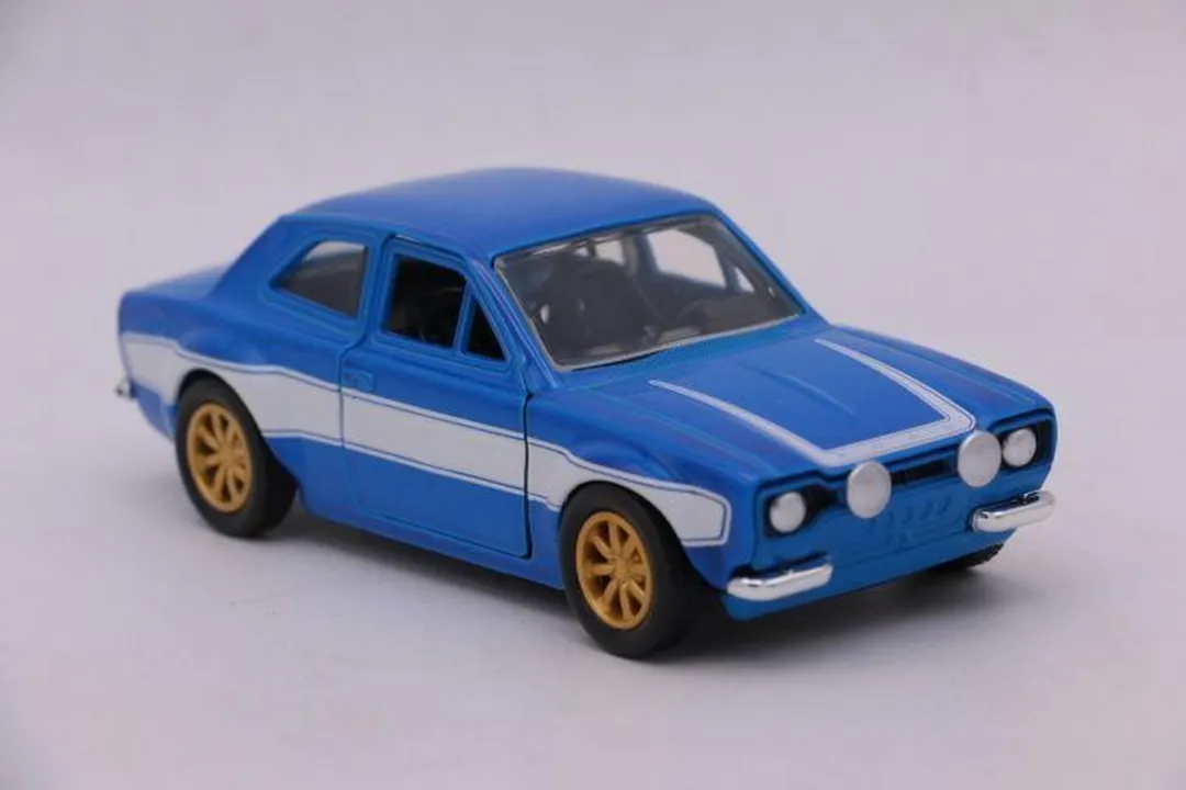 Jada Toys Brians Ford Escort Fast & Furious 1:32 - Multicolor