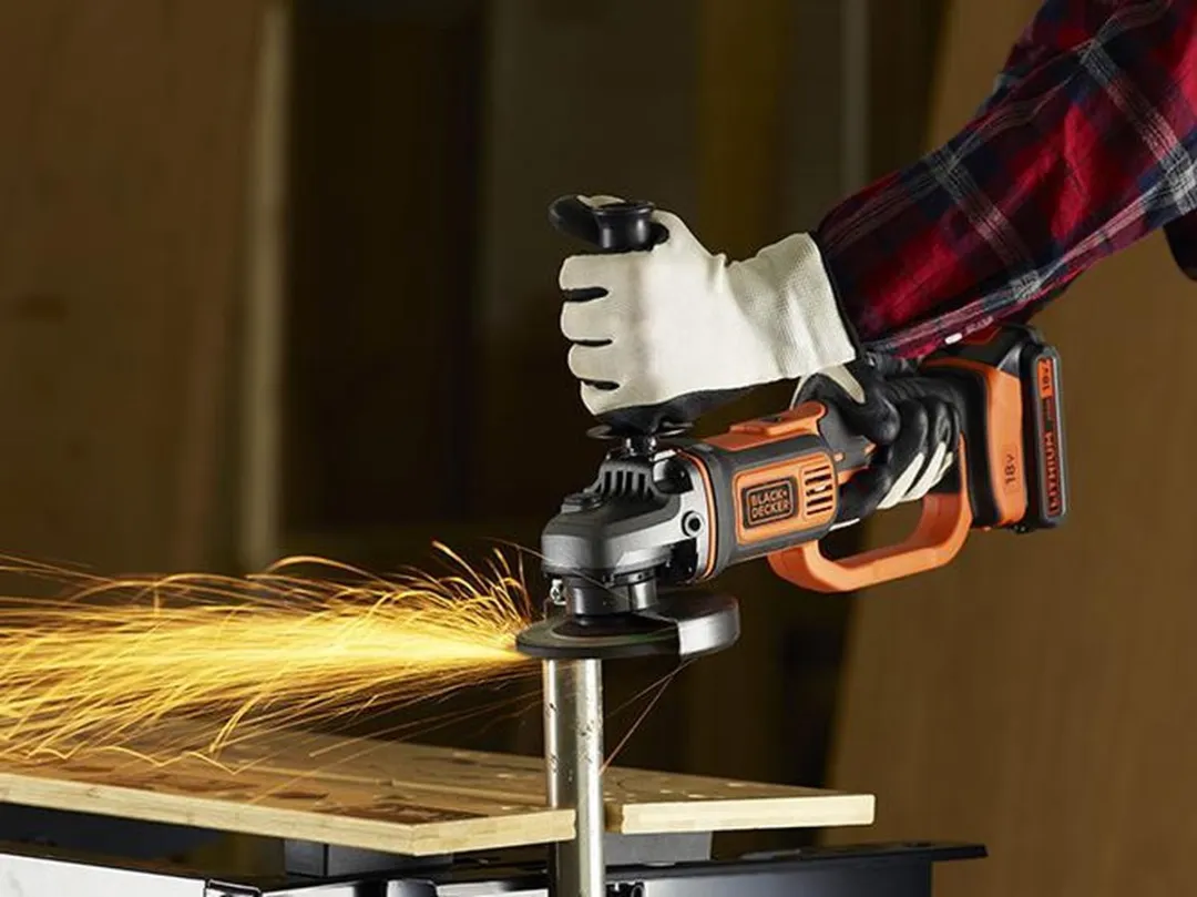 BLACK+DECKER BCG720N-XJ Haakse Slijper 125mm - 230W