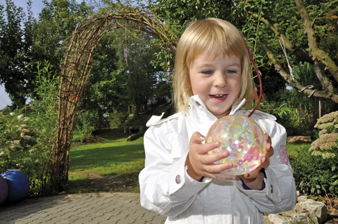 Eduplay Waterbal Glinsterend 10cm