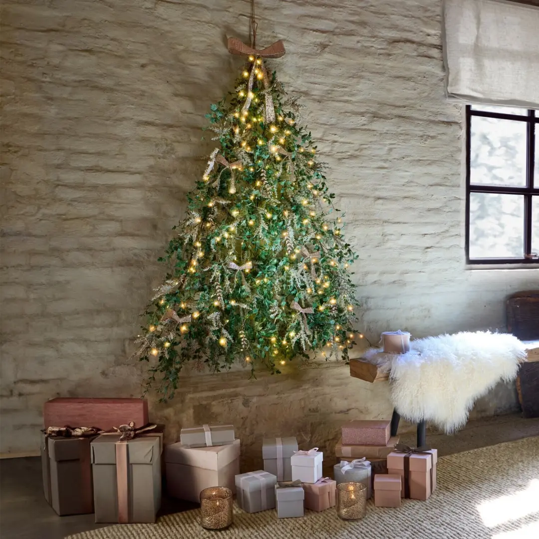 Loberon Wandkerstboom met LED-verlichting Florévie - afbeelding 4 van 6