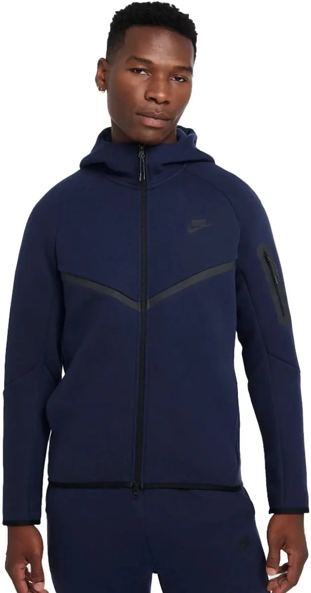 Nike tech fleece hoodie in de kleur marine.