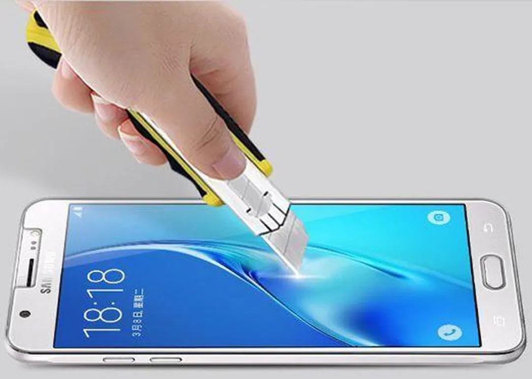 Nillkin Tempered Glass Beschermer Samsung Galaxy J5 (2016) - afbeelding 2 van 4