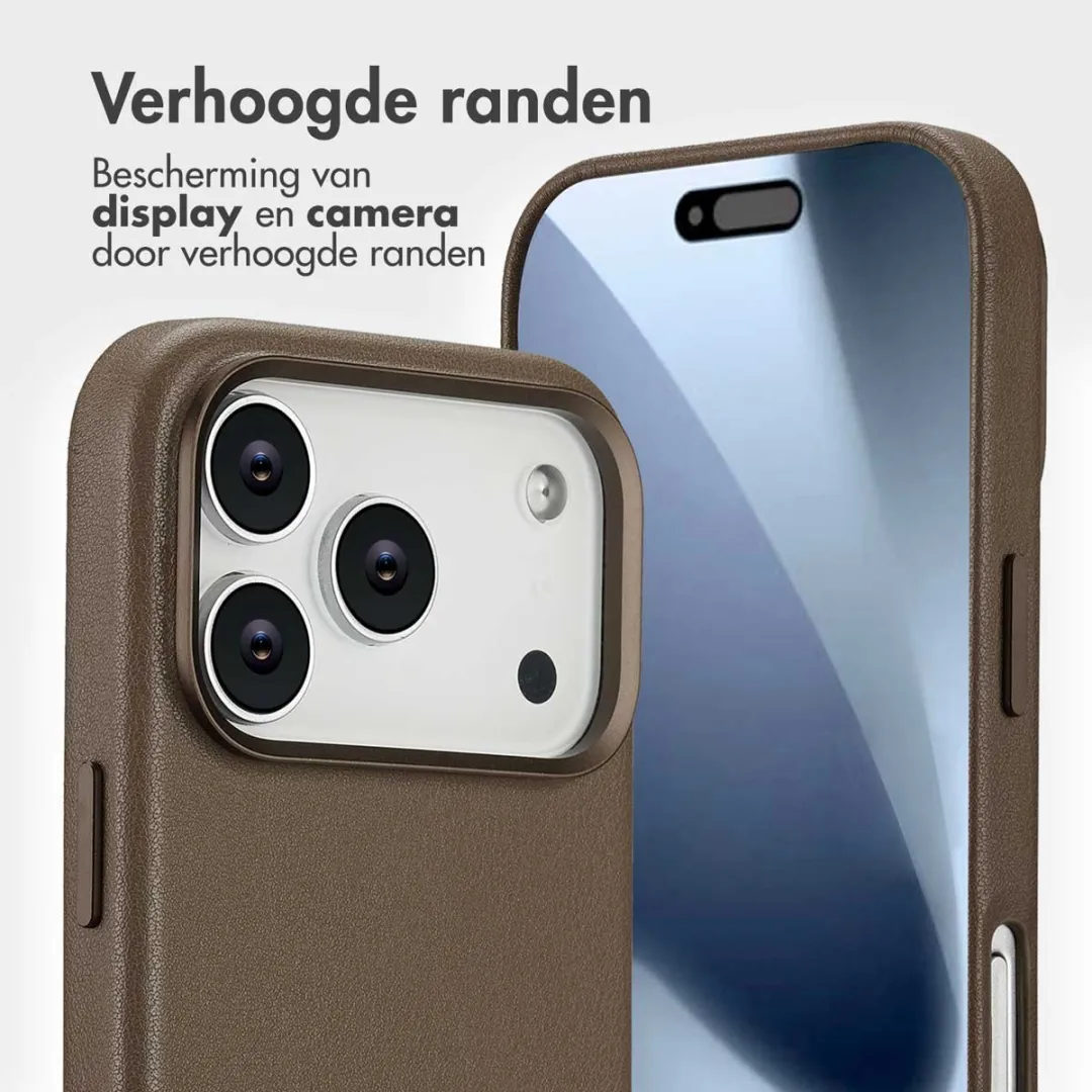Accezz Hoesje iPhone 17 Pro Leather Bookcase - 3 Pasjes - Bruin
