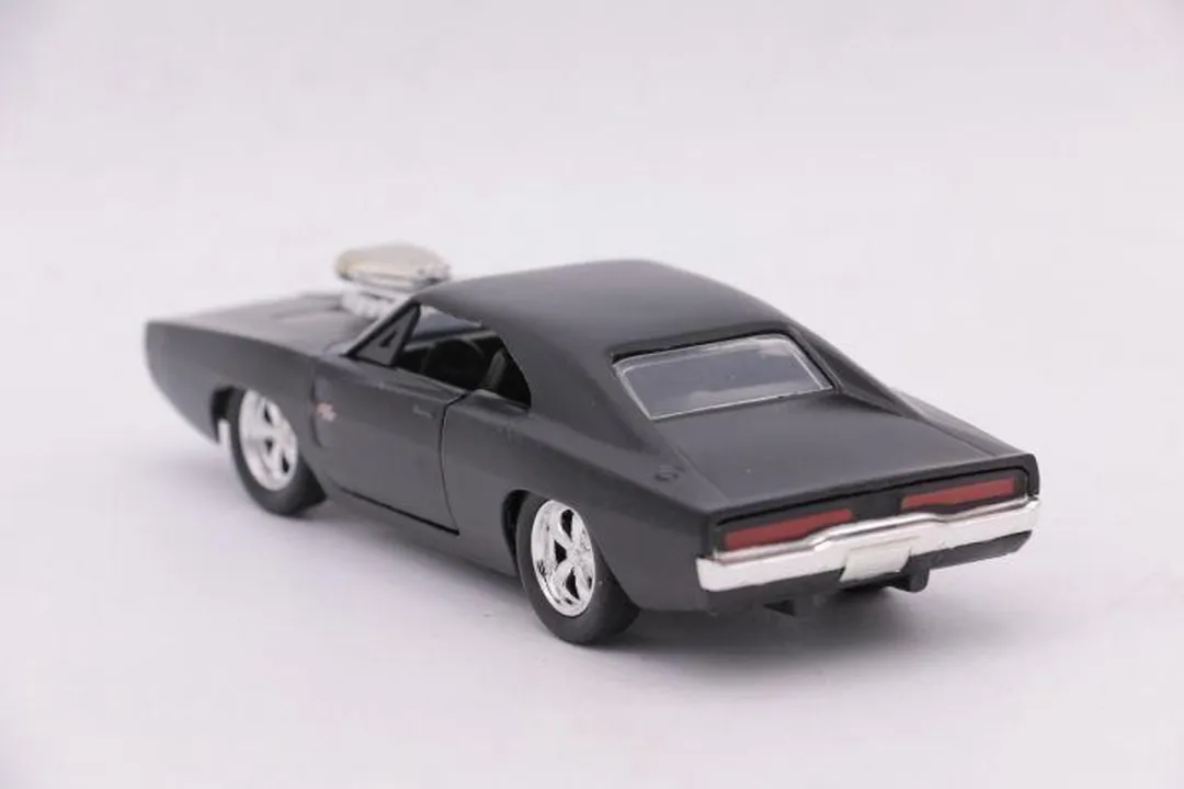 Jada Toys Dom's Dodge Charger R/T Fast & Furious 1:32 - Zwart