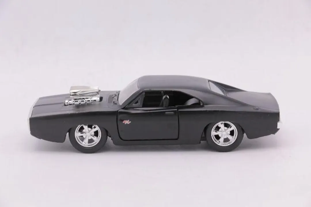 Jada Toys Dom's Dodge Charger R/T Fast & Furious 1:32 - Zwart