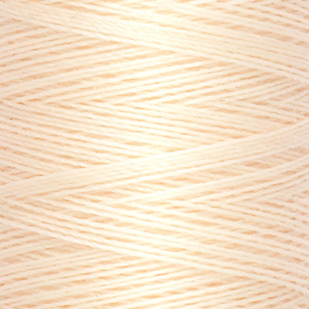 Gutermann Naaigaren Nr 414 - 200m - Crème