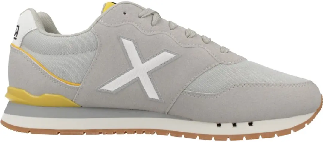 Munich Dash 272 Schoenen - Beige