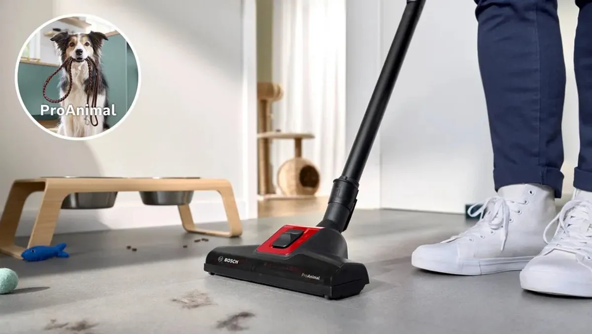 Bosch Serie 6 BGL6PET3 Stofzuiger 700W - 4L - Rood
