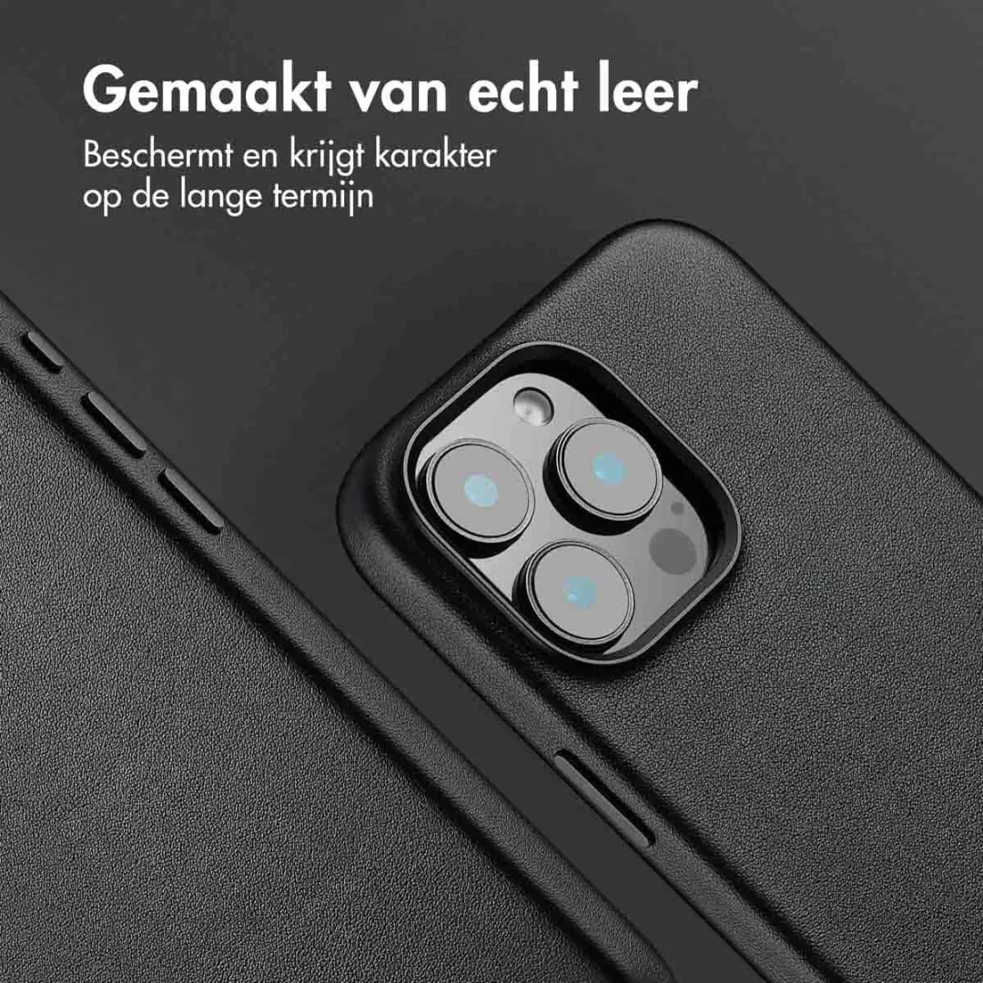 Accezz Hoesje iPhone 16 Pro Max - MagSafe Leather Black - 2 Pasjes
