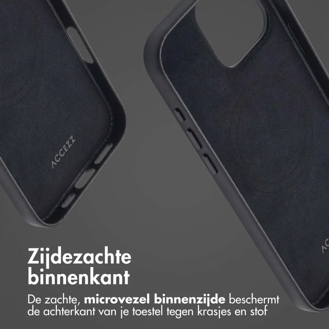 Accezz Hoesje iPhone 16 Pro Max - MagSafe Leather Black - 2 Pasjes