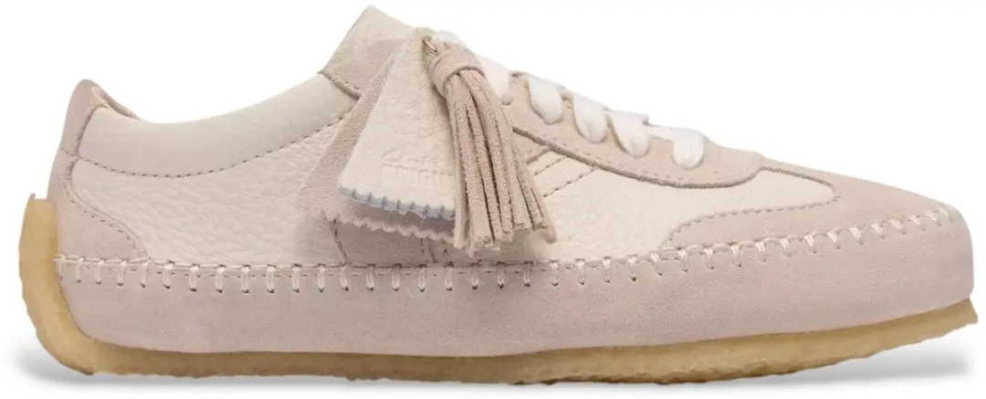 Clarks Tor Lage beige suède sportschoenen
