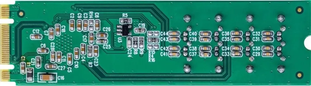 Startech M2E4SATA M.2 naar SATA Adapter - 4-Port