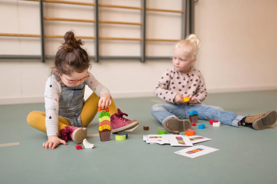 BS Toys IJs Creaties Coördinatiespel GA329 - 30 Kaarten - Mix