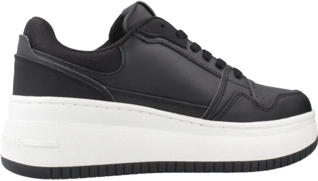 Tommy Hilfiger Footwear (PVH Group)