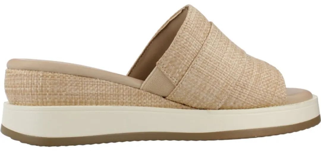 CARMELA 162228C Beige 37 EU