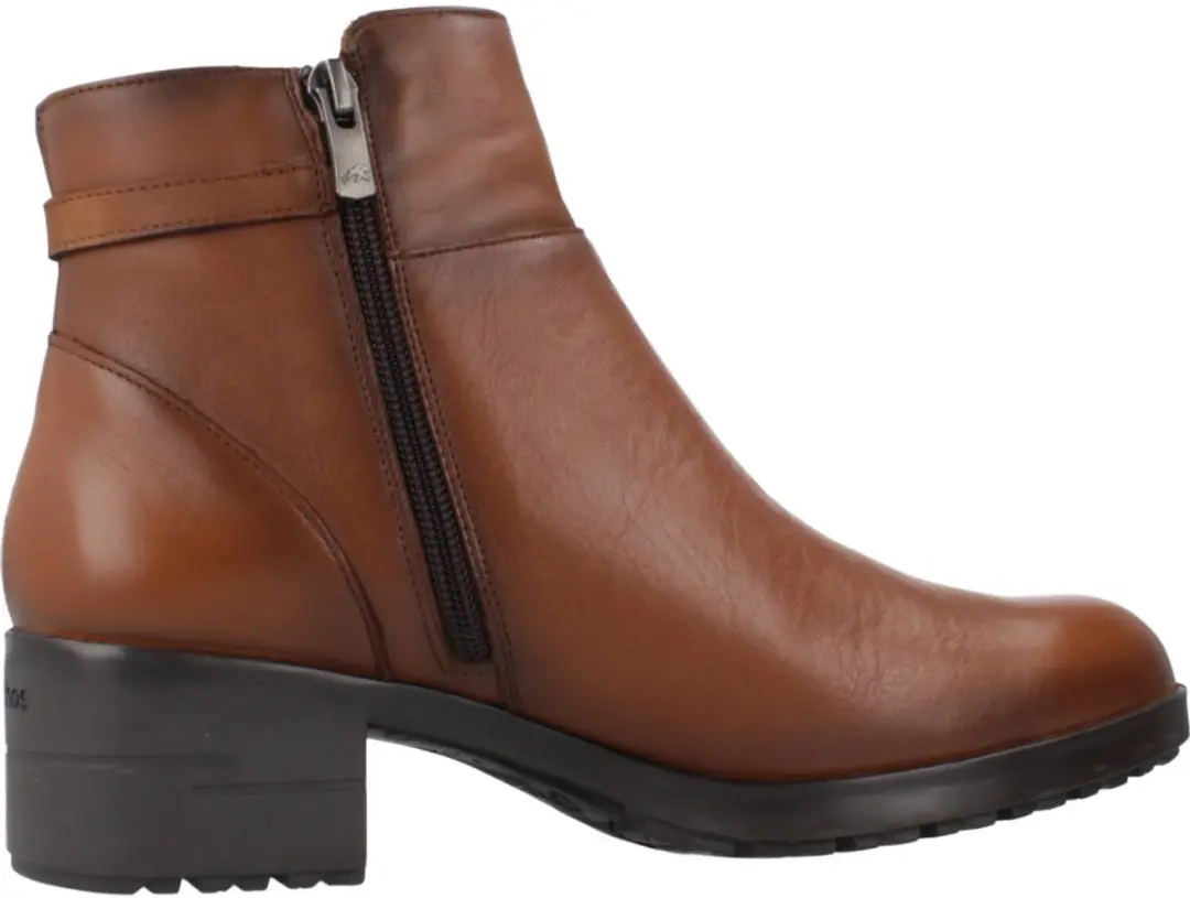 FLUCHOS F2240 Bruin 38 EU