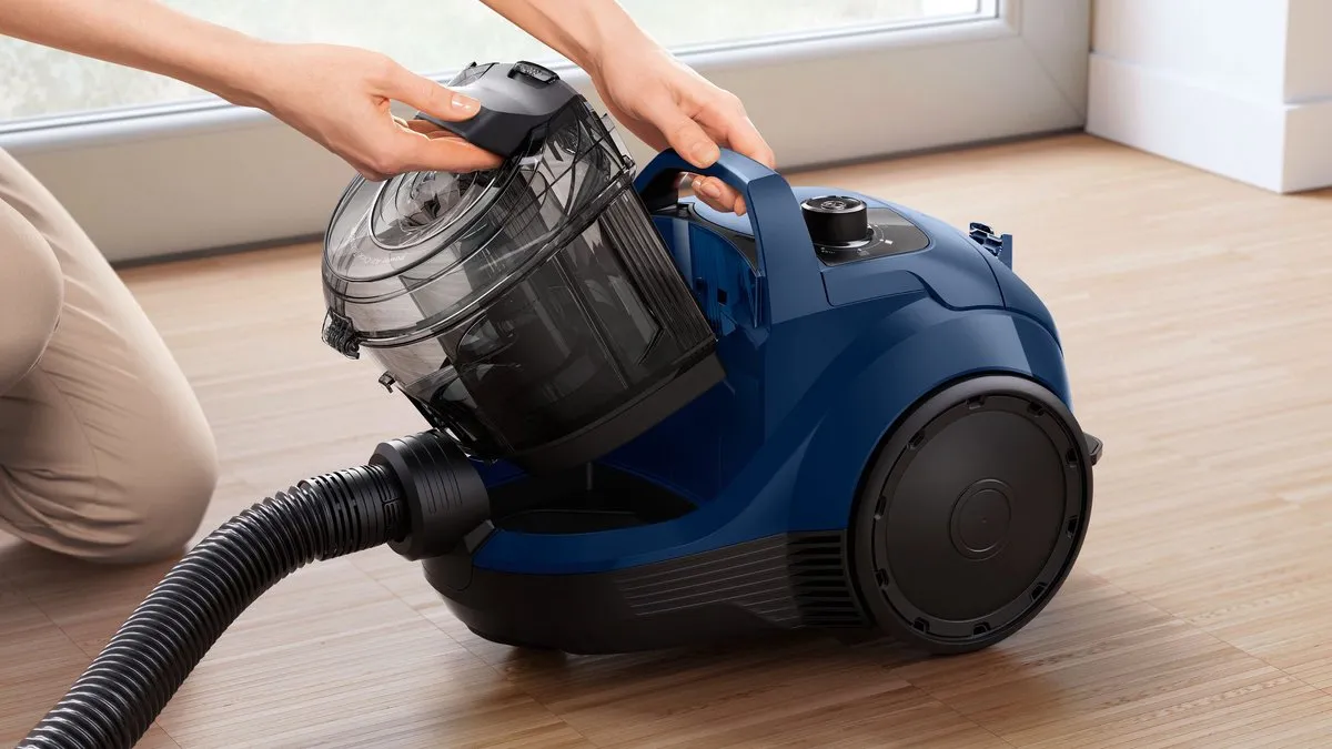 Bosch Serie 4 BGS21X320 Stofzuiger - 2L - 550W - Blauw