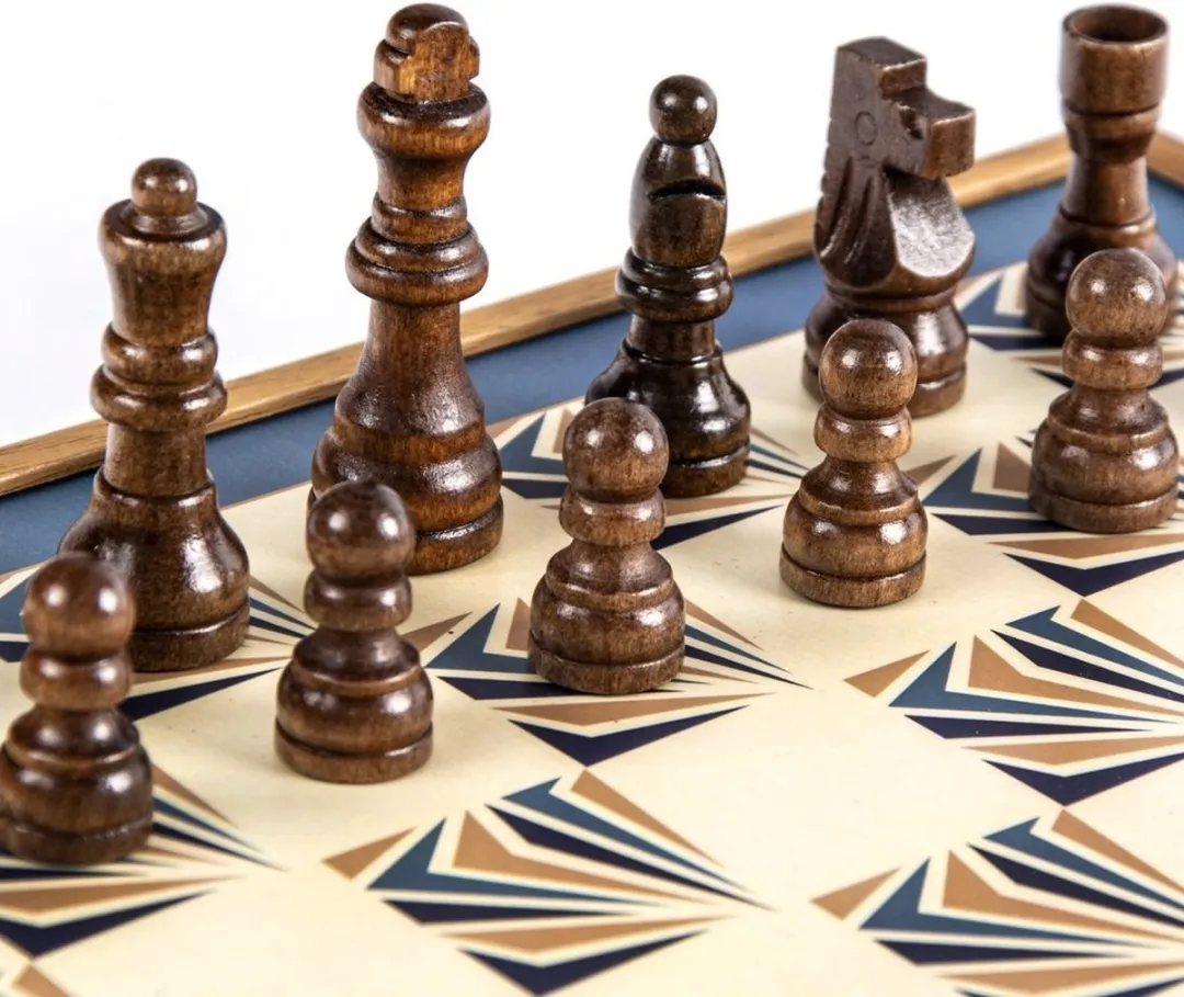 4 in 1 combo Luxueuze Houten speldoos - Schaken Dammen Backgammon Ludo Snakes