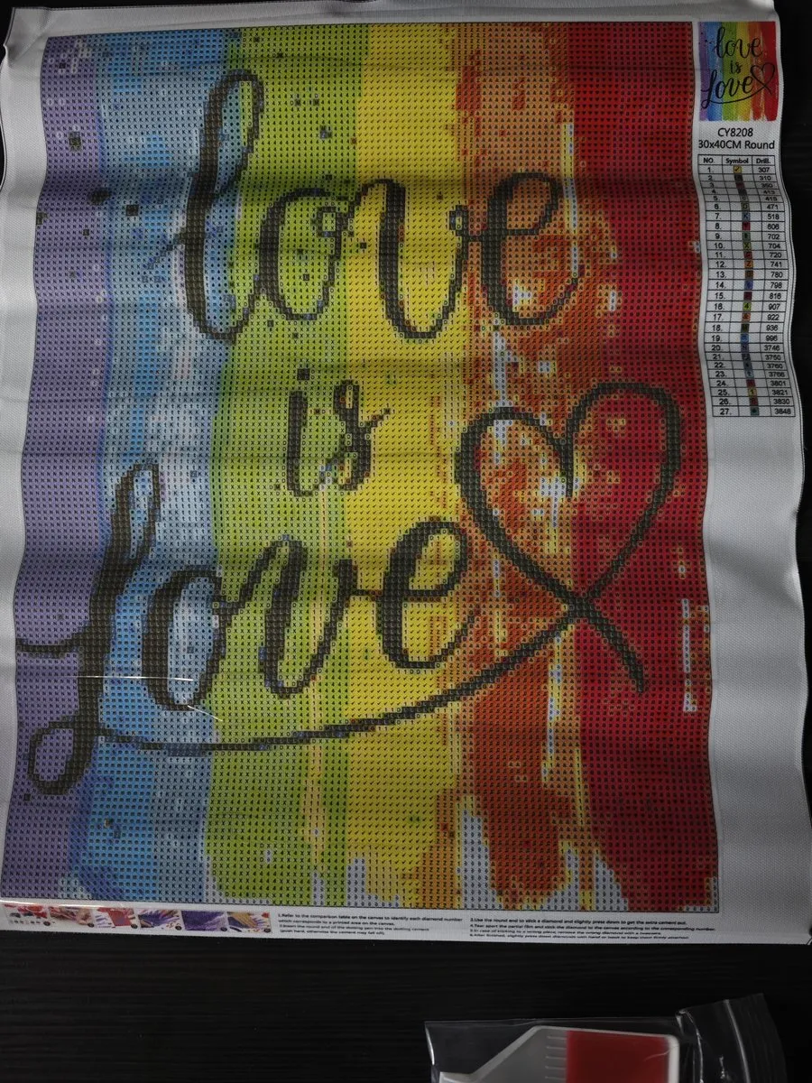 Diamond Painting Love is Love
